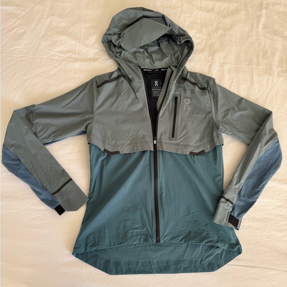 On Running Women’s On Weather Jacket